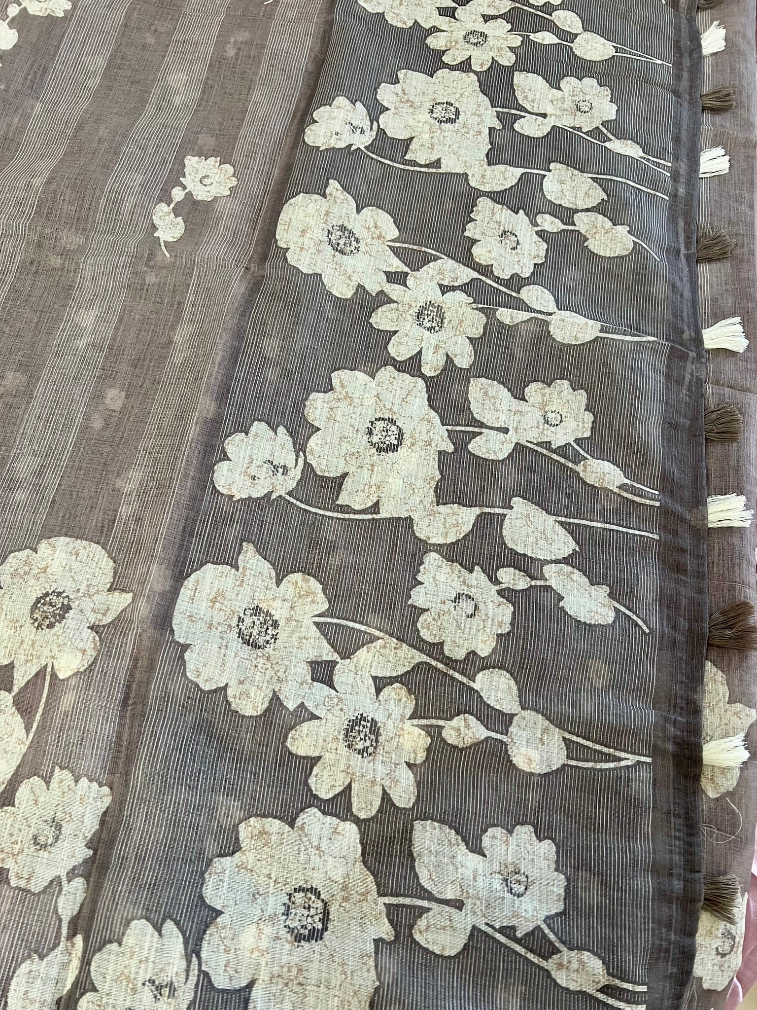 Semi Linen print saree