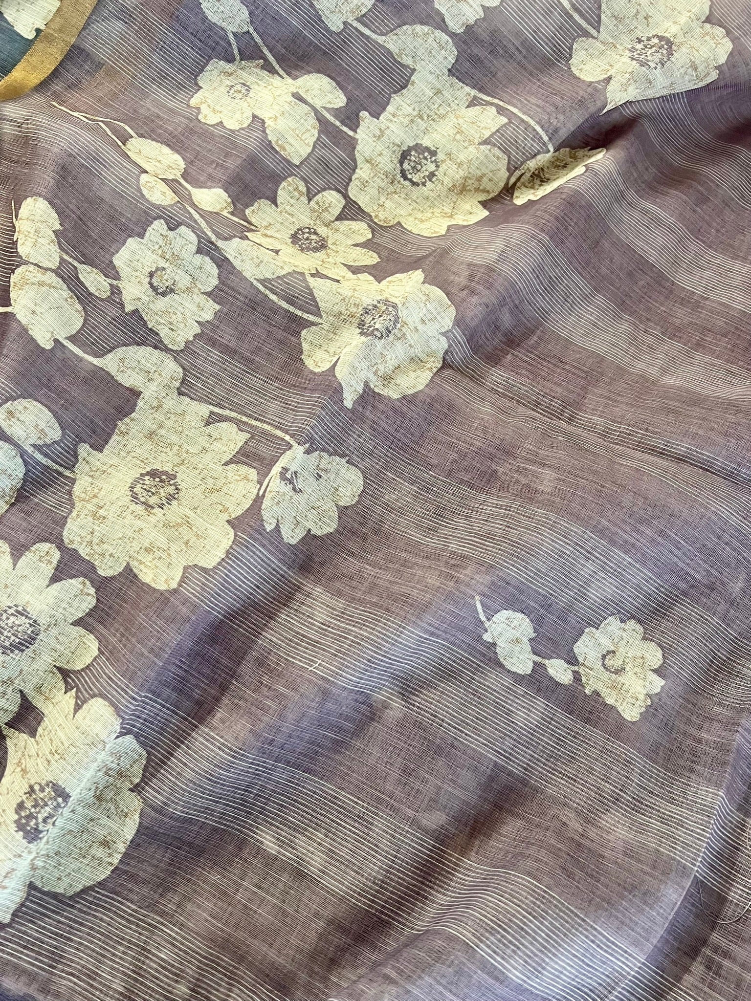 Semi Linen print saree