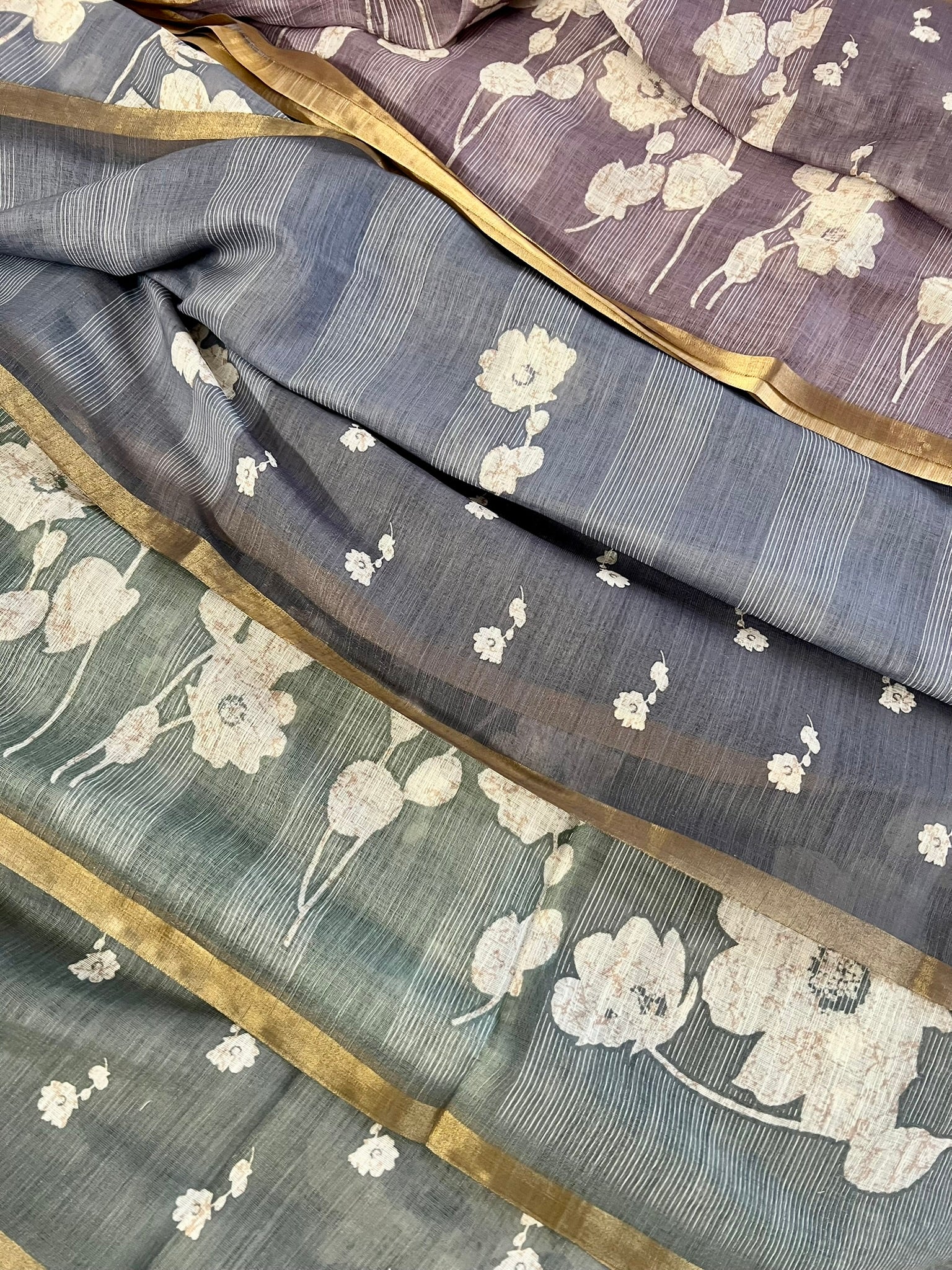 Semi Linen print saree